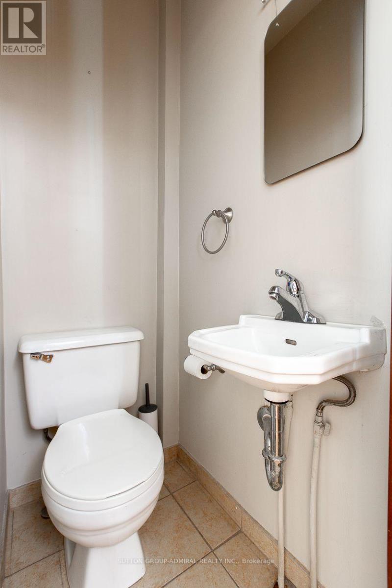 60 Manor Road E, Toronto, Ontario  M4S 1P8 - Photo 18 - C13865552