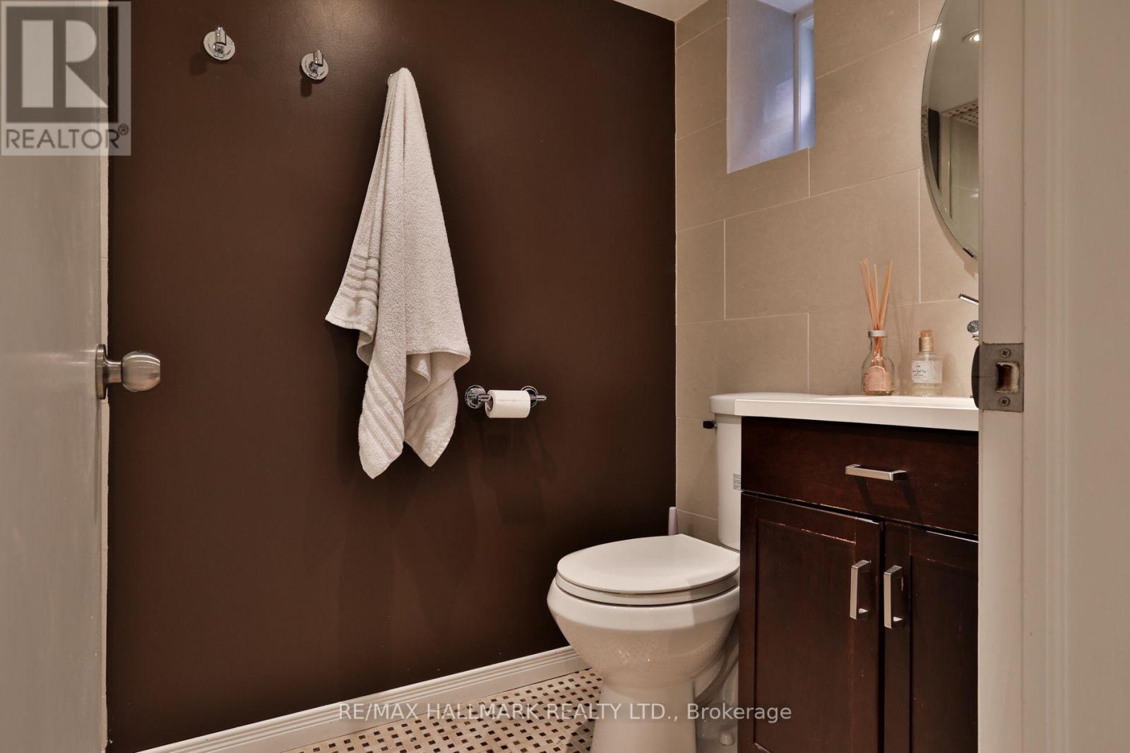 83 Wembley Road, Toronto, Ontario  M6C 2G3 - Photo 33 - C13865580