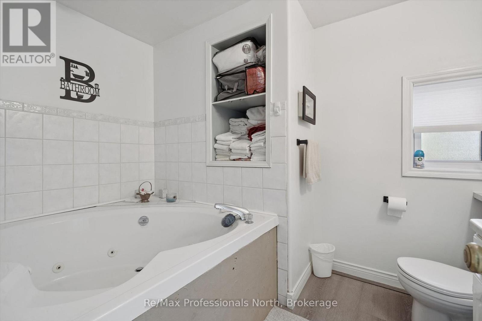 1695-1703 Winhara Road, Gravenhurst, Ontario  P1P 1R1 - Photo 16 - X13865546