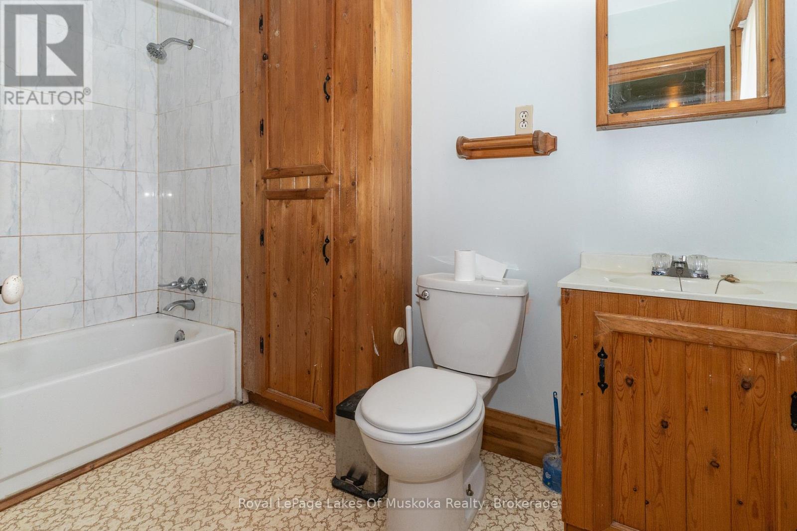 14 Ewing Street, Bracebridge, Ontario P1L 1C7 - Photo 15 - X13865584