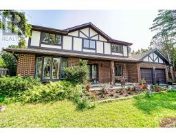 3 RUDDELL PLACE, Toronto, Ontario
