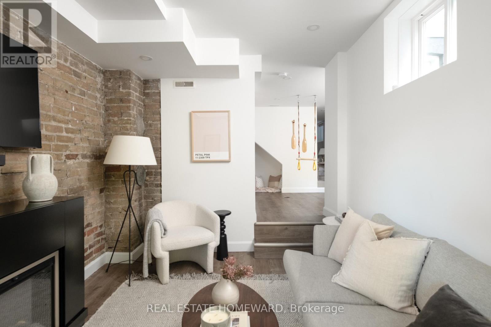 76 Withrow Avenue, Toronto, Ontario  M4K 1C9 - Photo 29 - E13865554