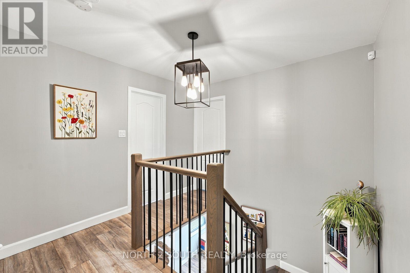 213 Melbourne Drive, Bradford West Gwillimbury (Bradford), Ontario  L3Z 2Y8 - Photo 26 - N13865594