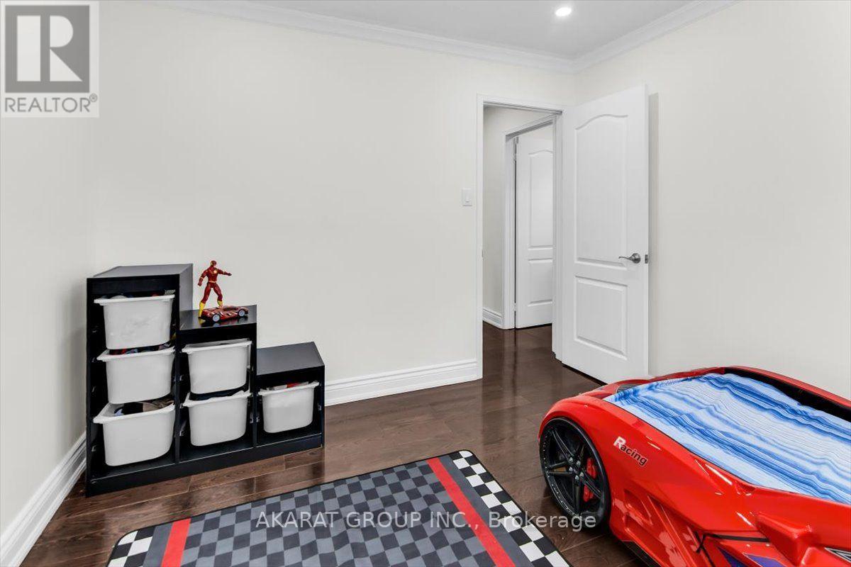 6907 Gracefield Drive, Mississauga, Ontario  L5N 6T7 - Photo 28 - W13865632
