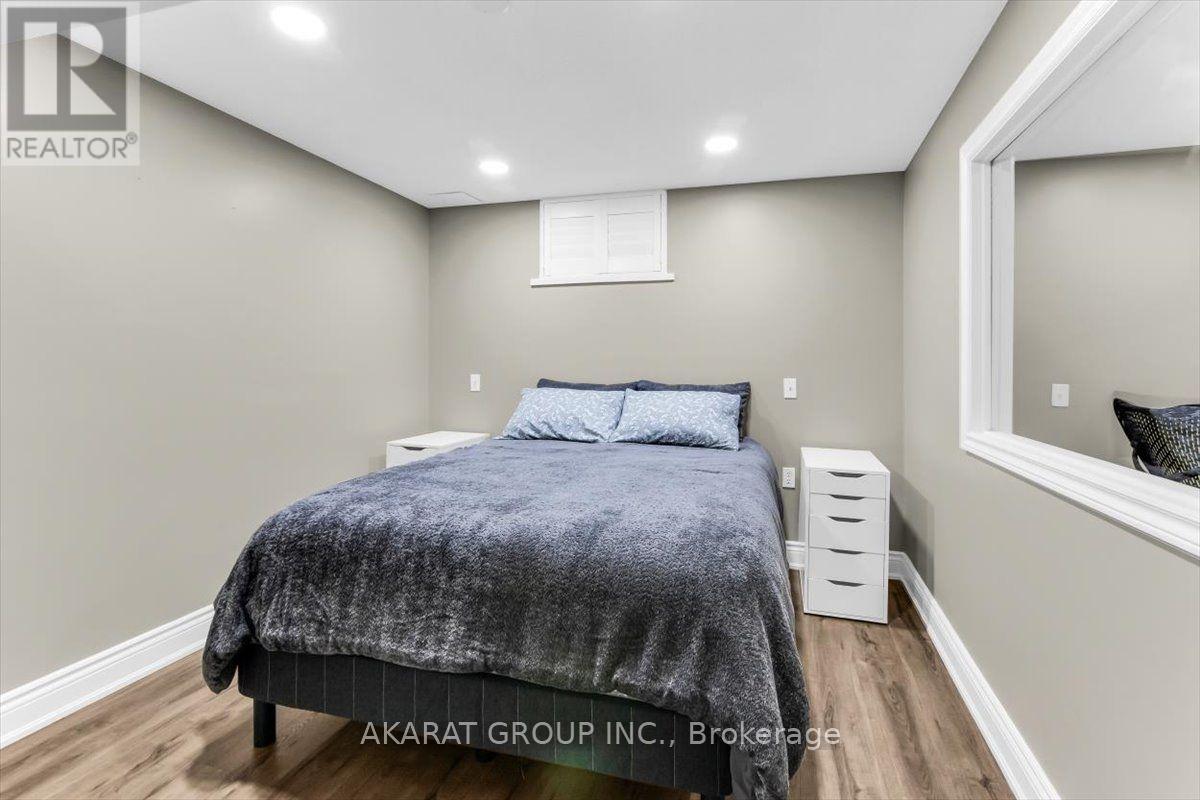 6907 Gracefield Drive, Mississauga, Ontario  L5N 6T7 - Photo 33 - W13865632