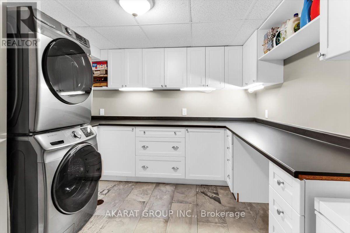 6907 Gracefield Drive, Mississauga, Ontario  L5N 6T7 - Photo 34 - W13865632
