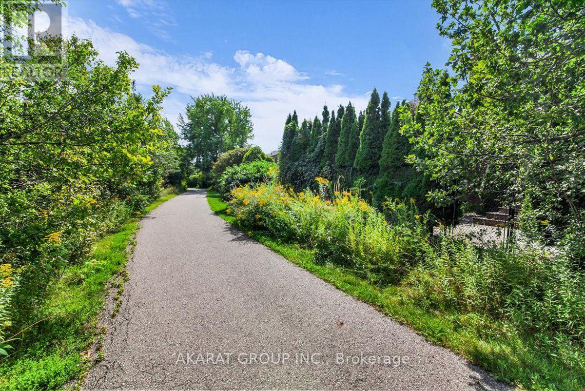 6907 Gracefield Drive, Mississauga, Ontario  L5N 6T7 - Photo 43 - W13865632