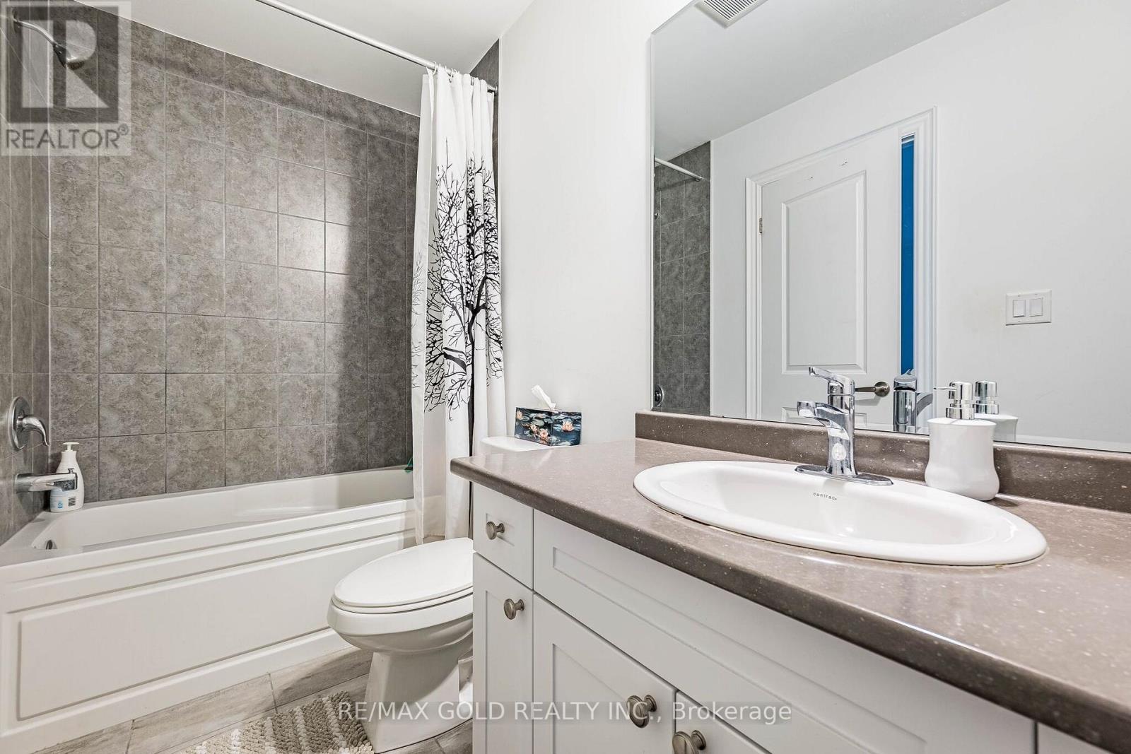 13 Keppel Circle, Brampton, Ontario  L7A 0B6 - Photo 40 - W13865662