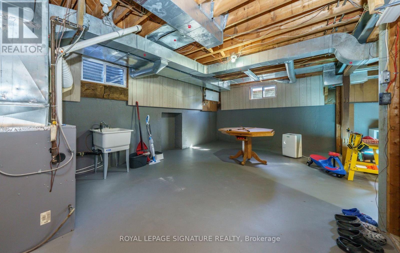 1 Kenmanor Boulevard, Toronto, Ontario  M1W 1R4 - Photo 35 - E13865448