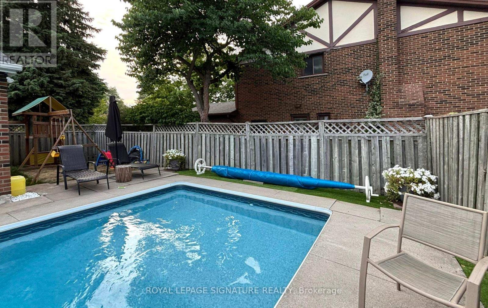 1 Kenmanor Boulevard, Toronto, Ontario  M1W 1R4 - Photo 42 - E13865448