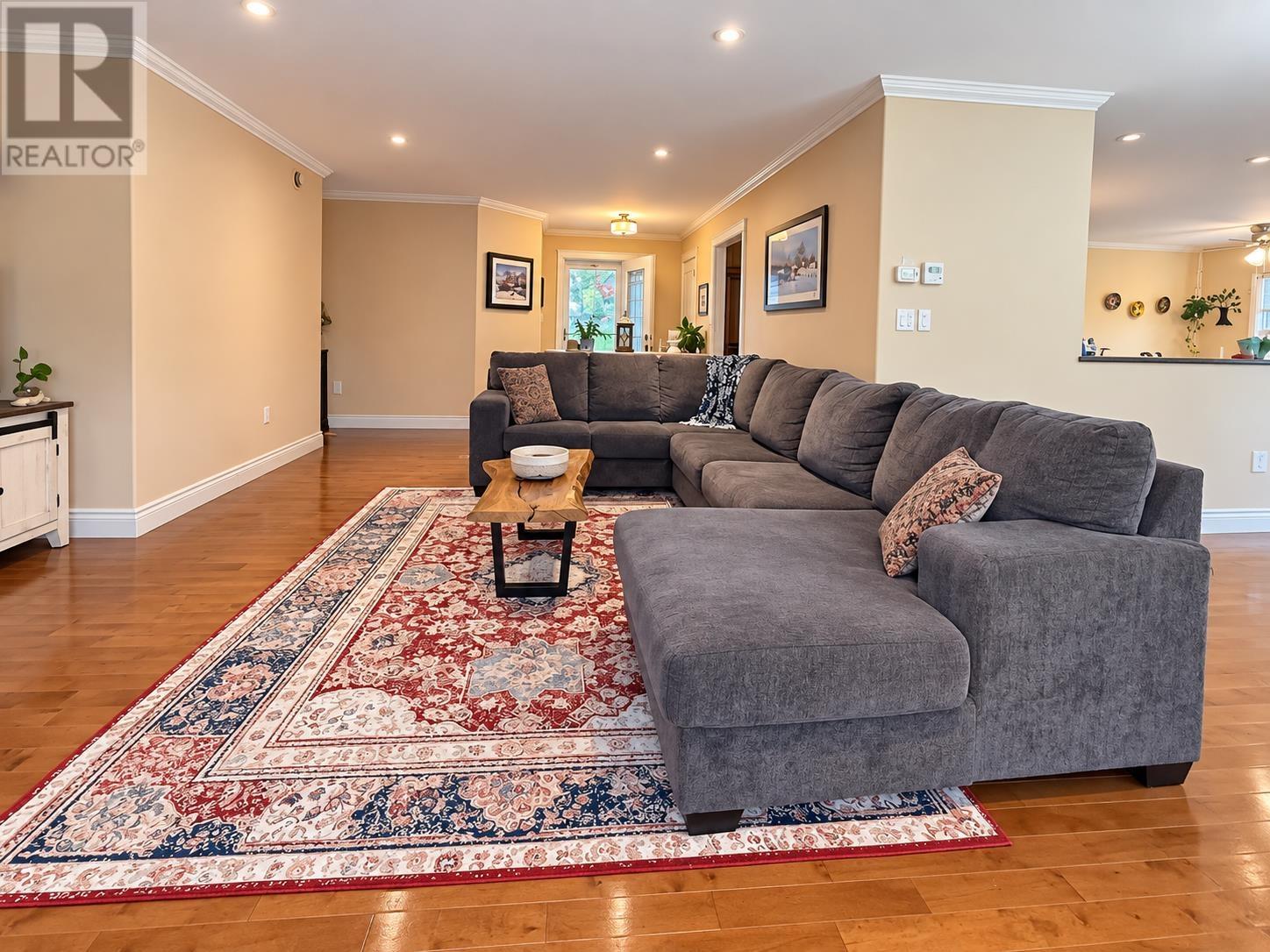 21 Hillside Meadows Drive, Cornwall, Prince Edward Island  C0A 1H4 - Photo 12 - 202624973