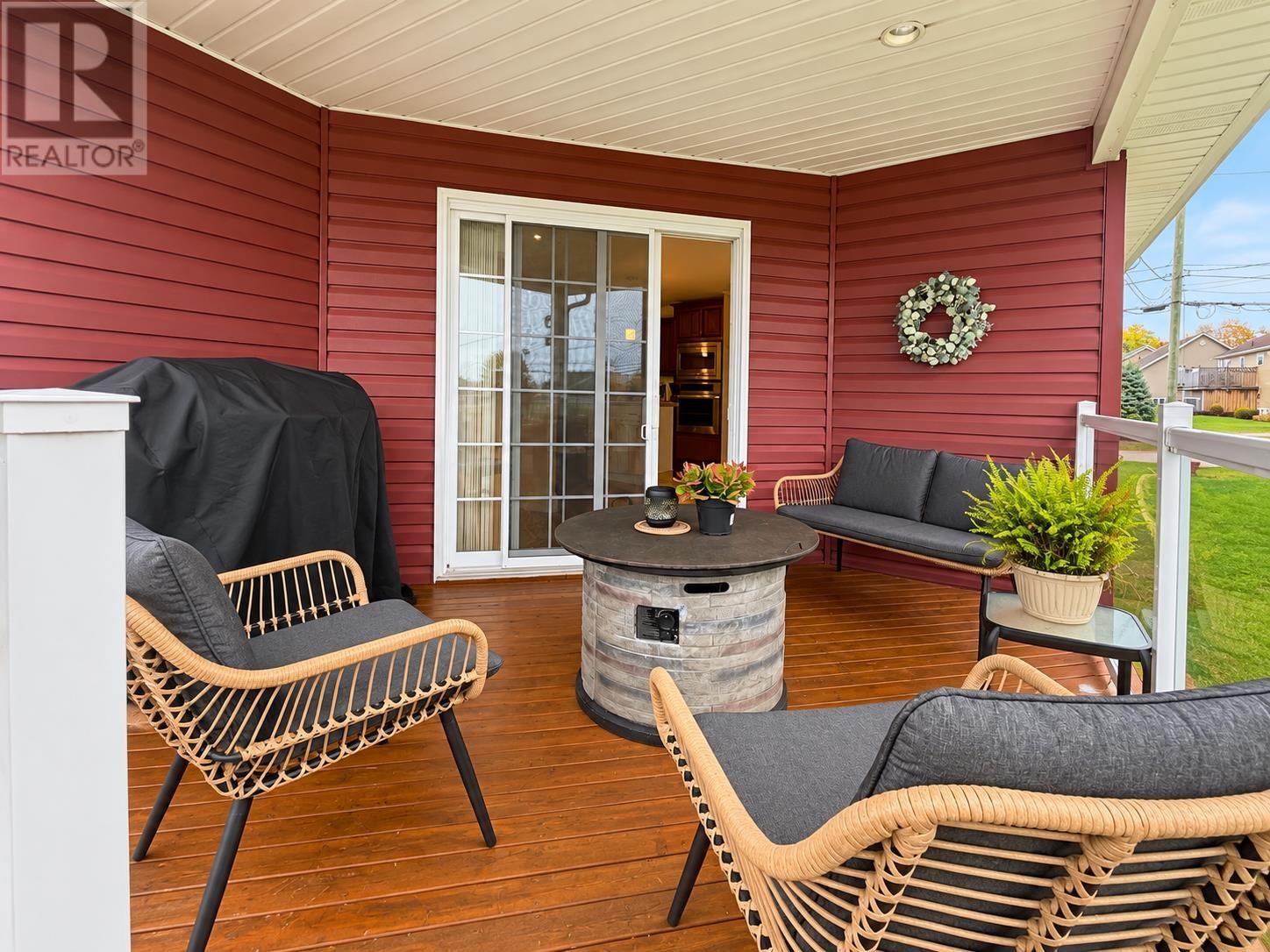 21 Hillside Meadows Drive, Cornwall, Prince Edward Island  C0A 1H4 - Photo 17 - 202624973