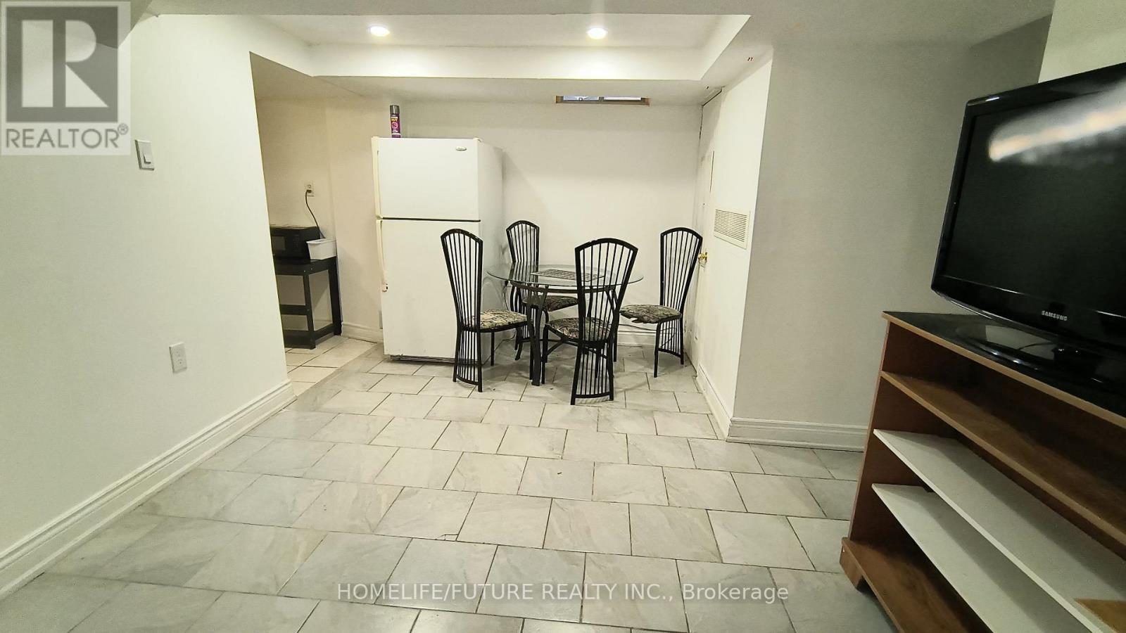 Bsmt - 60 Charles Brown Road, Markham, Ontario  L3S 4V3 - Photo 5 - N13863762