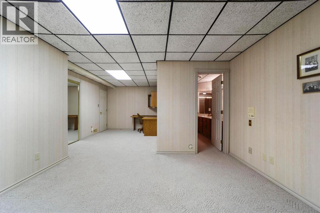 5302 61 Street Close, Camrose, Alberta  T4V 4H9 - Photo 39 - A2344572
