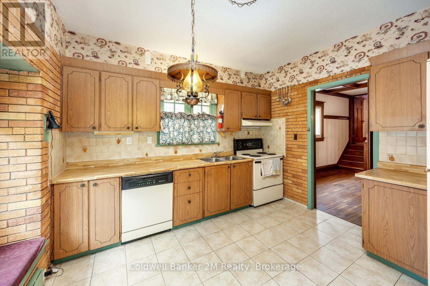 408 Simcoe Street N, Oshawa, Ontario  L1G 4T6 - Photo 22 - E13865754