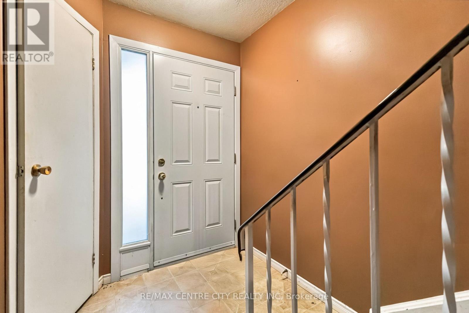 78 - 159 Sandringham Crescent, London South, Ontario  N6C 5A9 - Photo 4 - X13865724
