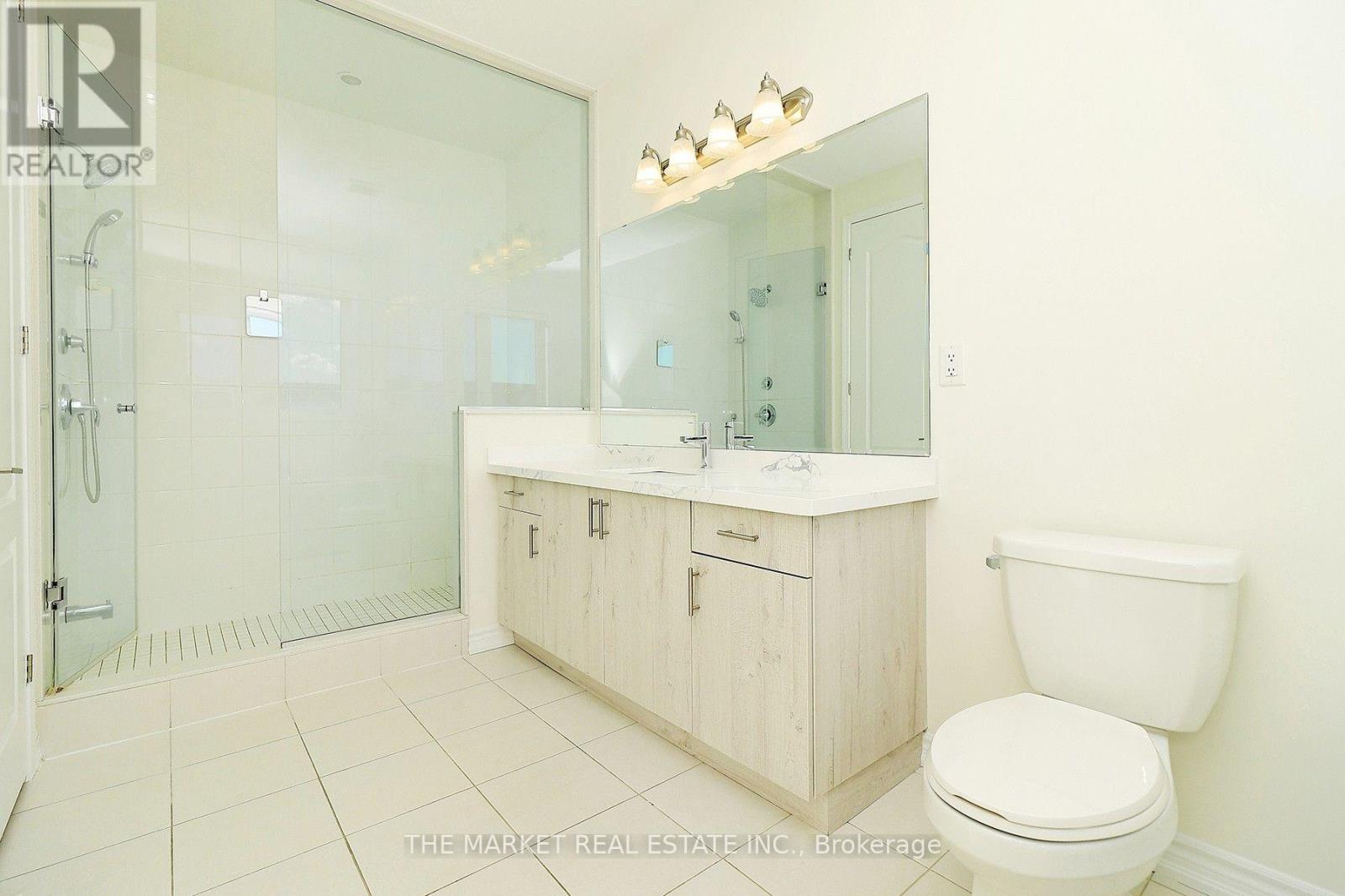 13 Father Redmond Way, Toronto, Ontario  M8W 0B4 - Photo 27 - W13865684