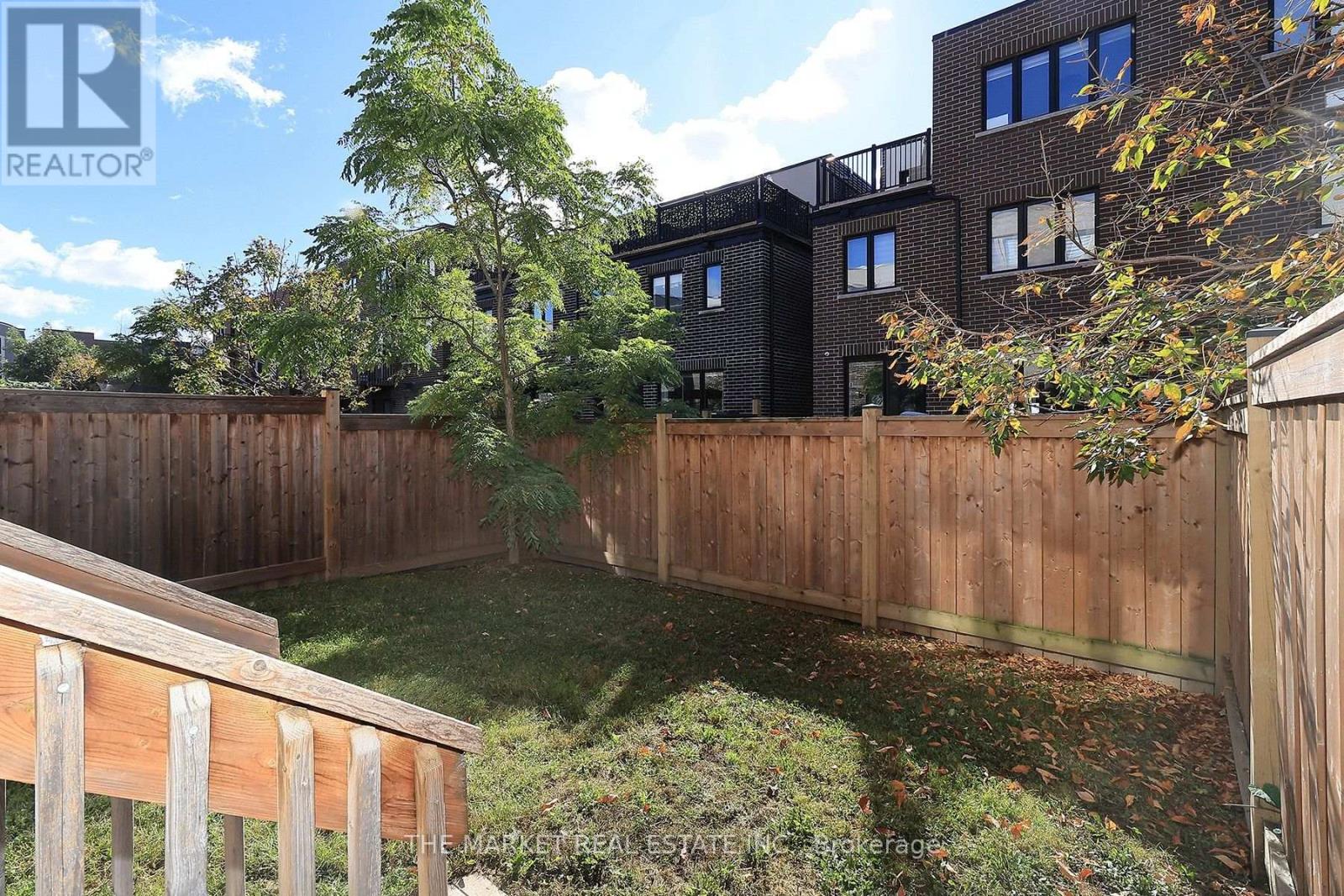 13 Father Redmond Way, Toronto, Ontario  M8W 0B4 - Photo 47 - W13865684