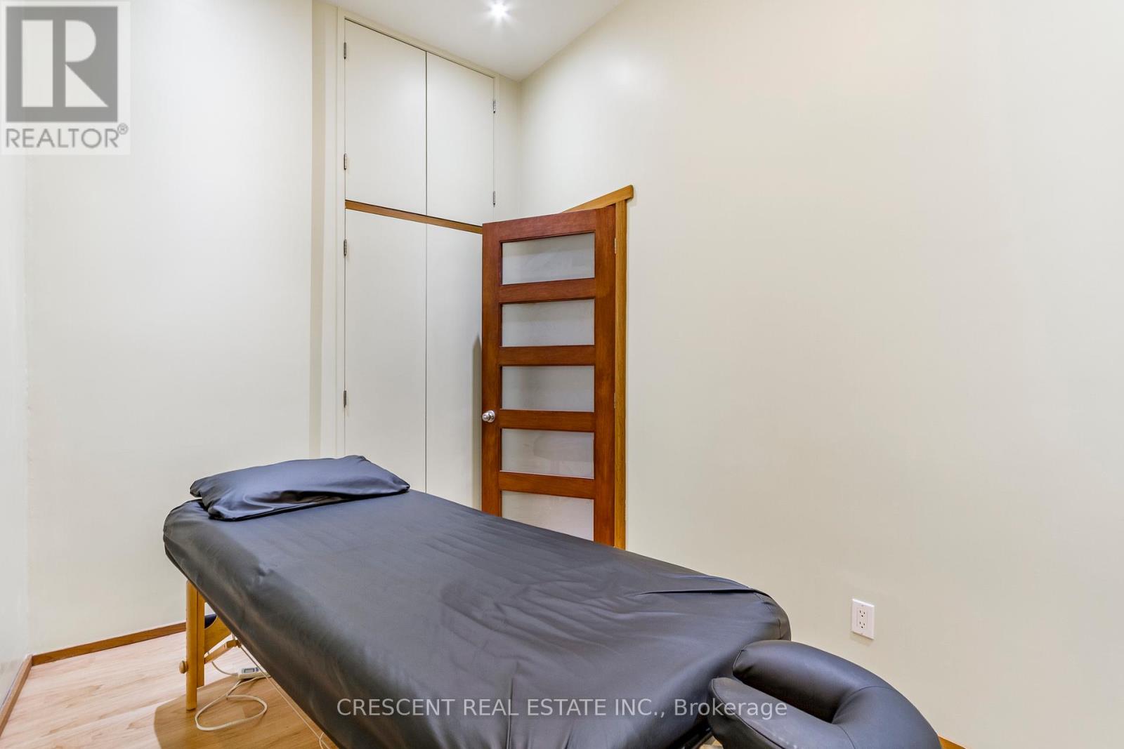 375 Jane Street, Toronto, Ontario  M6S 3Z3 - Photo 11 - W13865688