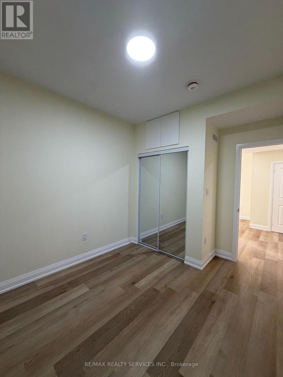 Lower - 1324 Peony Path, Oakville, Ontario  L6H 7Z7 - Photo 11 - W13865736