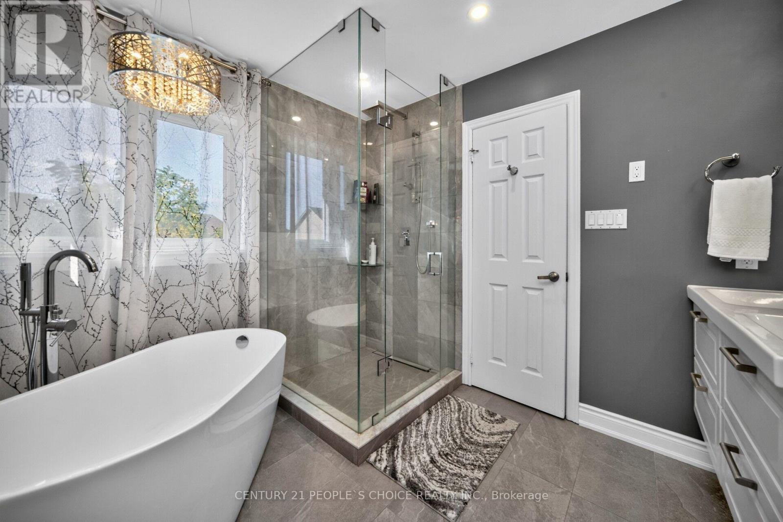 812 Knotty Pine Grove, Mississauga, Ontario  L5W 1K5 - Photo 27 - W13865762