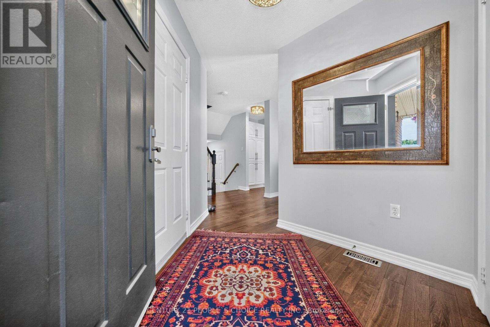 812 Knotty Pine Grove, Mississauga, Ontario  L5W 1K5 - Photo 6 - W13865762