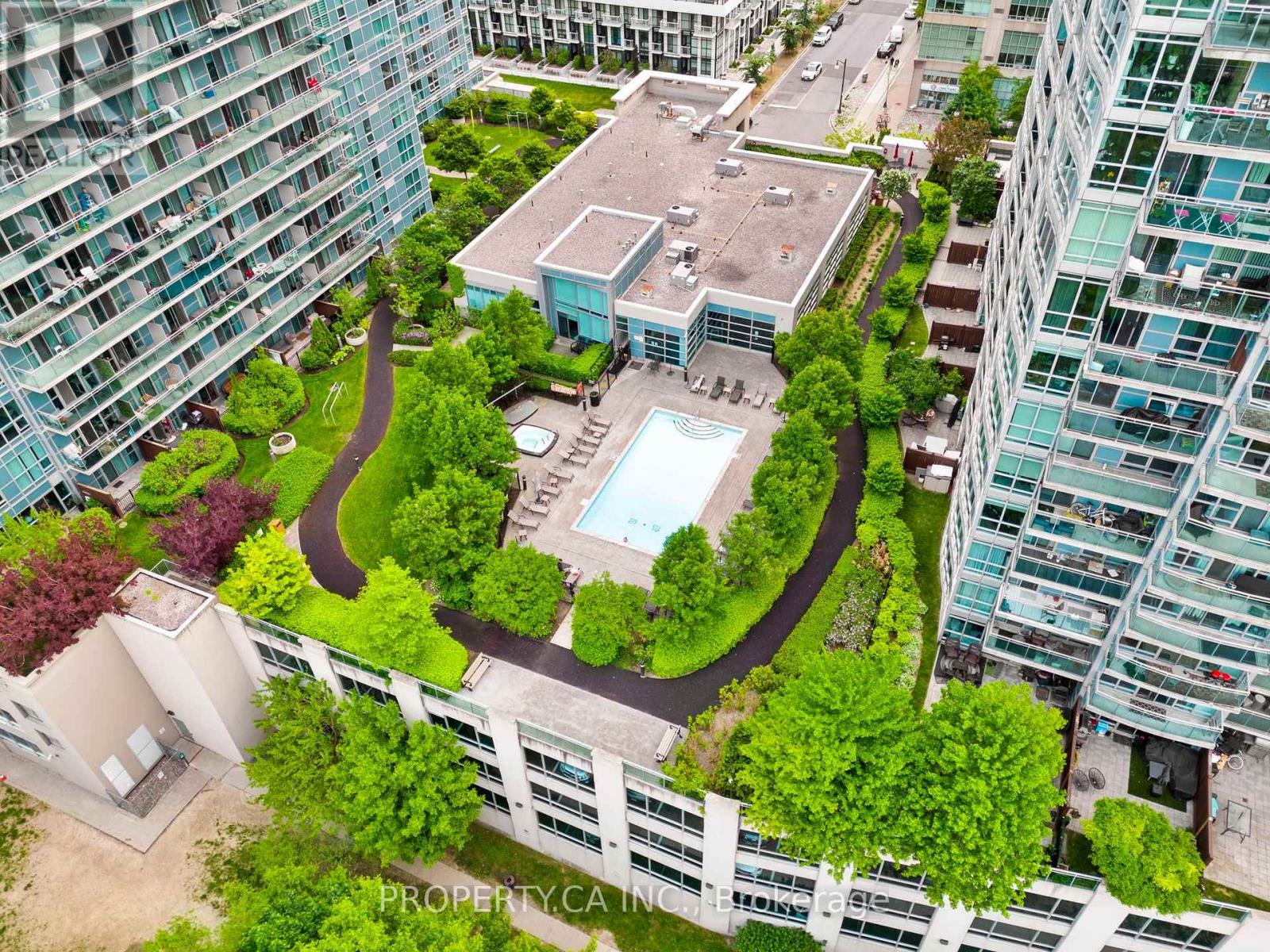 2029 - 165 Legion Road N, Toronto, Ontario  M8Y 0B3 - Photo 30 - W13865768