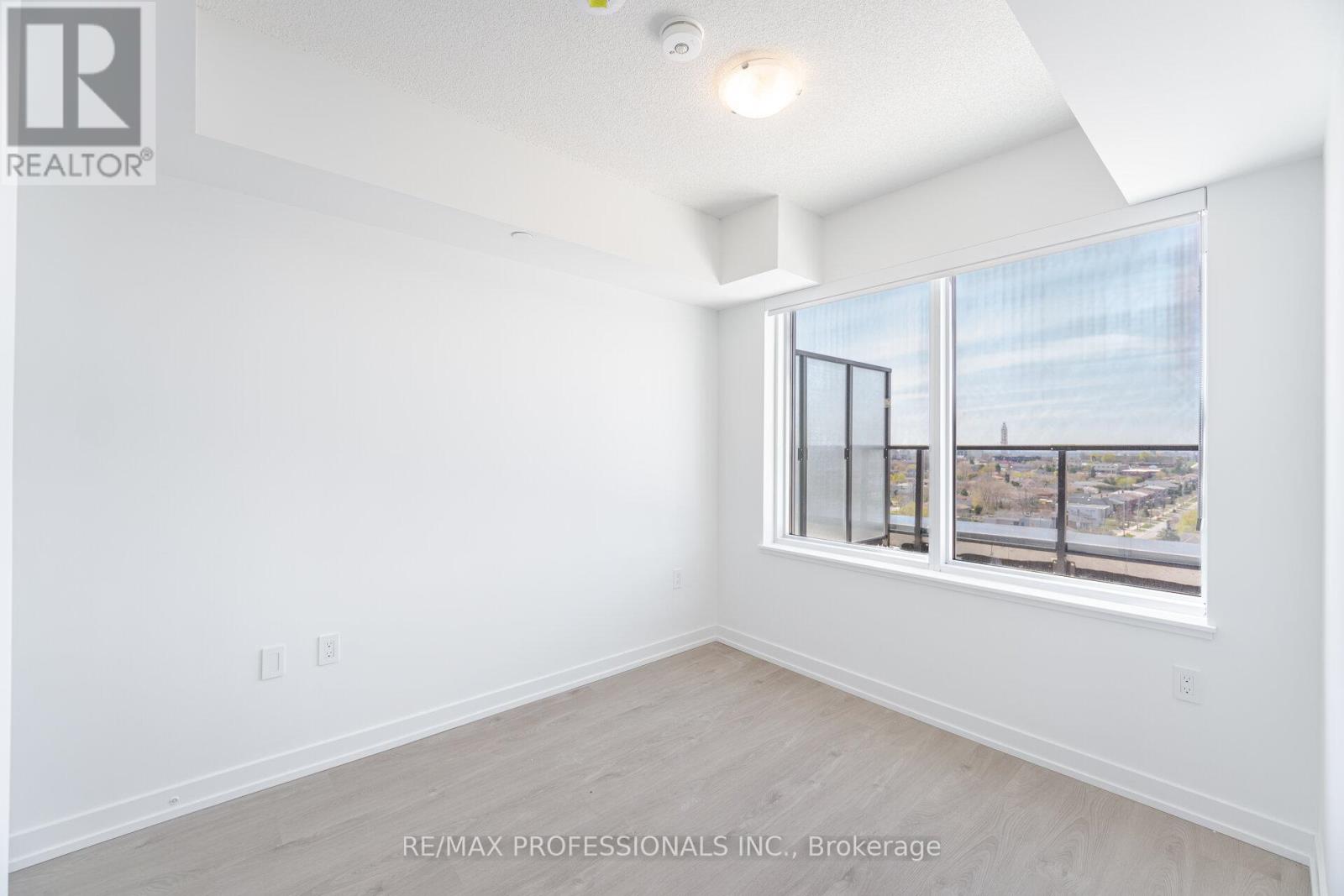 903 - 556 Marlee Avenue, Toronto, Ontario  M6B 0B1 - Photo 16 - W13865786