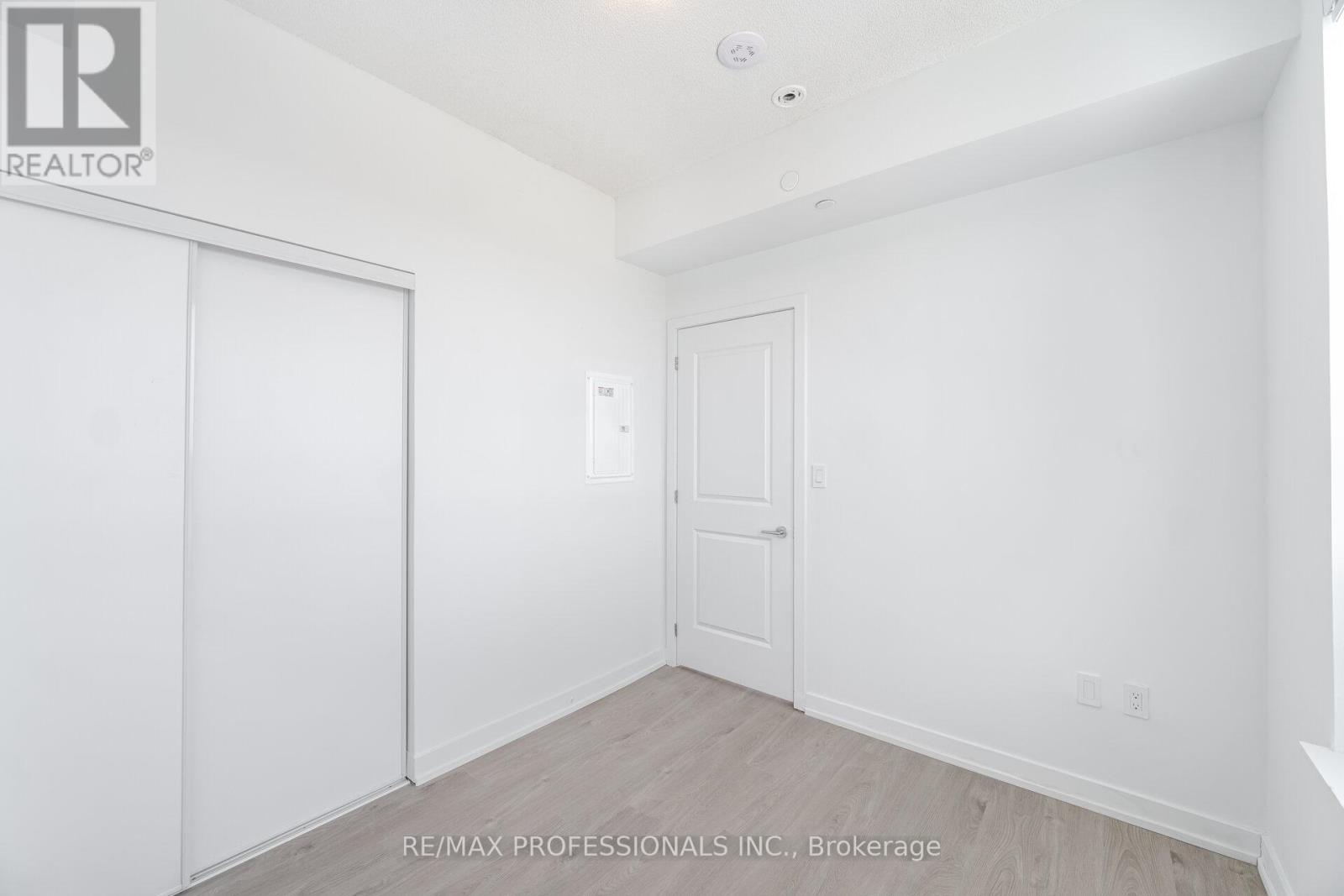 903 - 556 Marlee Avenue, Toronto, Ontario  M6B 0B1 - Photo 30 - W13865786