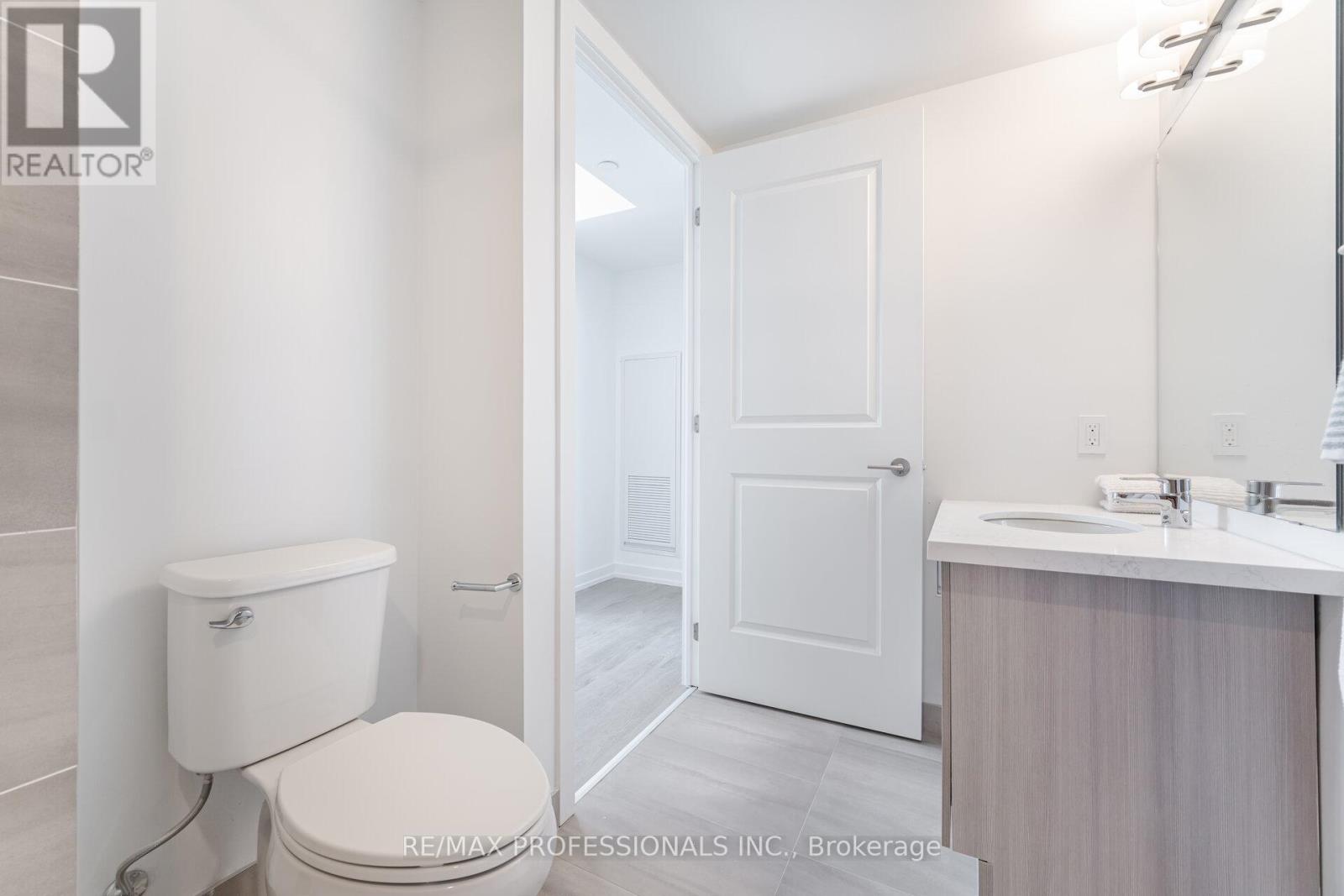 903 - 556 Marlee Avenue, Toronto, Ontario  M6B 0B1 - Photo 32 - W13865786