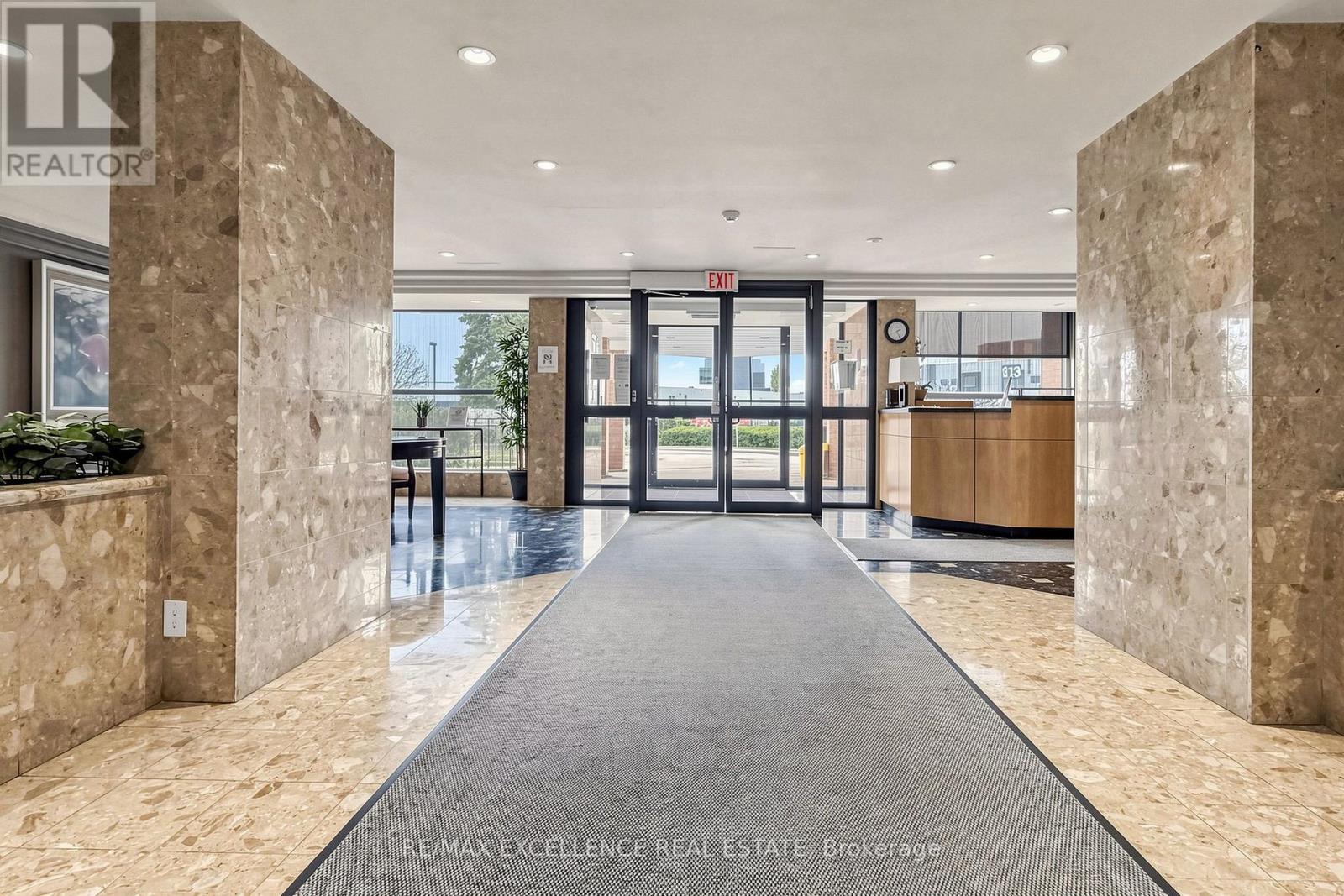 524 - 6 Humberline Drive, Toronto, Ontario M9W 6X8 - Photo 4 - W13865798