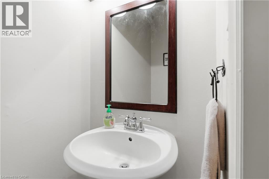 163 Grosvenor Avenue S, Hamilton, Ontario  L8M 3L4 - Photo 21 - 40860716