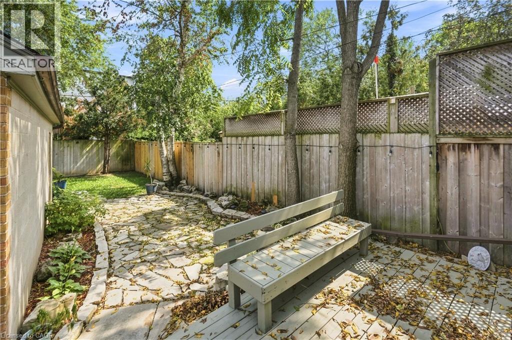 163 Grosvenor Avenue S, Hamilton, Ontario  L8M 3L4 - Photo 39 - 40860716