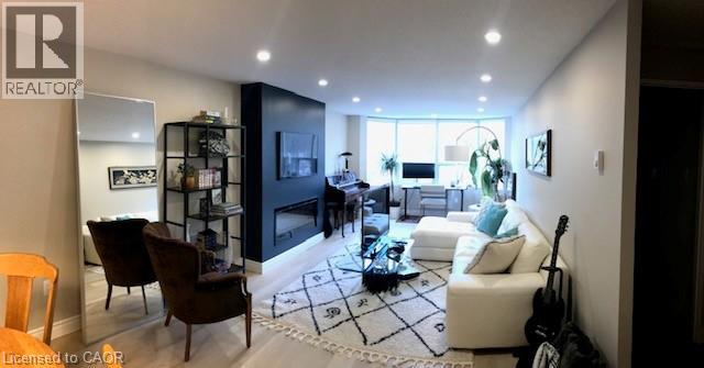 35 GREEN VALLEY Drive Unit# 502, Kitchener, Ontario