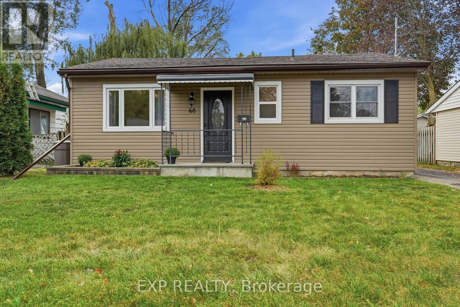 68 LOUIS STREET, Quinte West, Ontario
