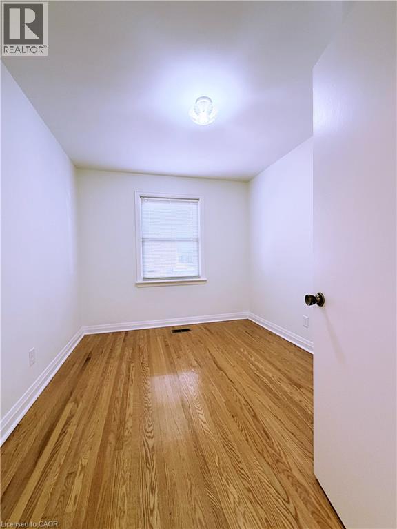 184 East 35th Street, Hamilton, Ontario  L8V 3Y2 - Photo 18 - 40868984