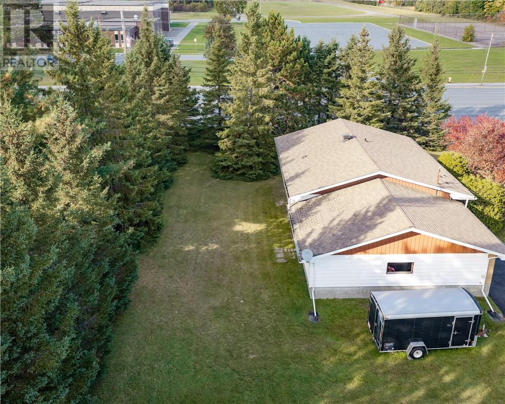 2979 Stanley Street, Val Caron, Ontario  P3N 1B5 - Photo 26 - 2130782