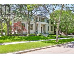 27 PENWOOD CRESCENT, Toronto, Ontario