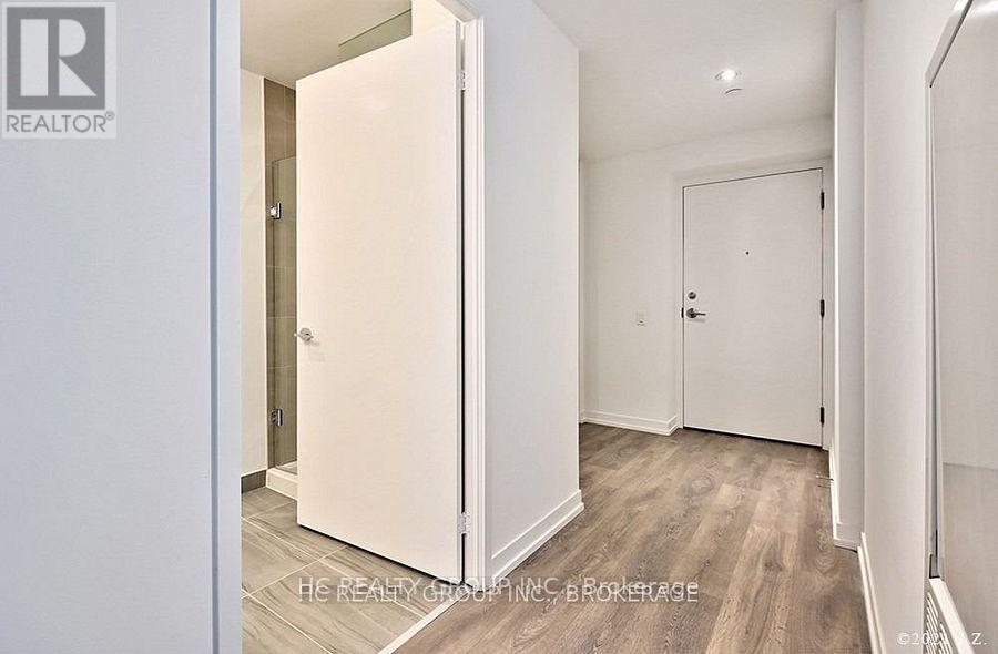 2807 - 950 Portage Parkway, Vaughan, Ontario  L4K 0J7 - Photo 3 - N13780874