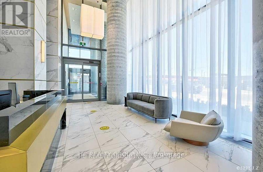 2807 - 950 Portage Parkway, Vaughan, Ontario  L4K 0J7 - Photo 2 - N13780874