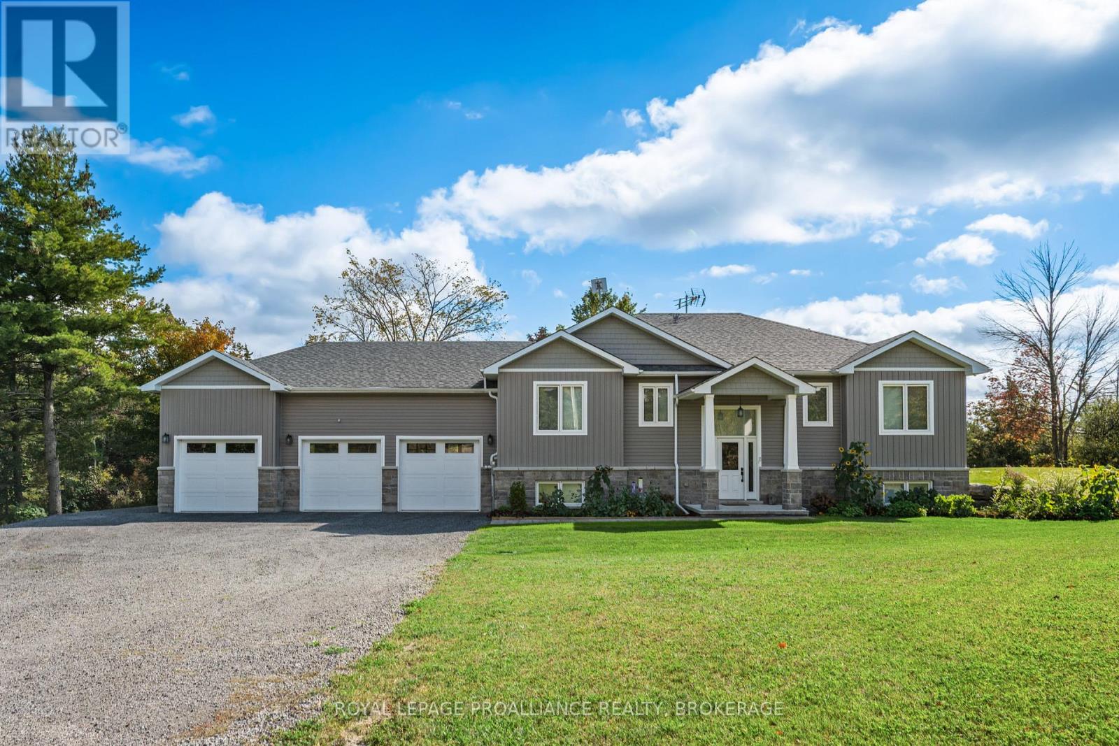 12 PETWORTH ROAD, Stone Mills, Ontario