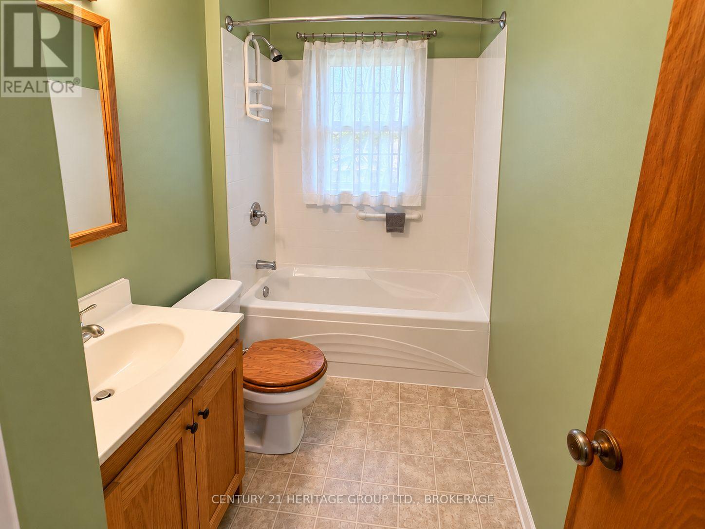 227 Arnold Street, Kingston, Ontario  K7M 3M4 - Photo 7 - X13866076