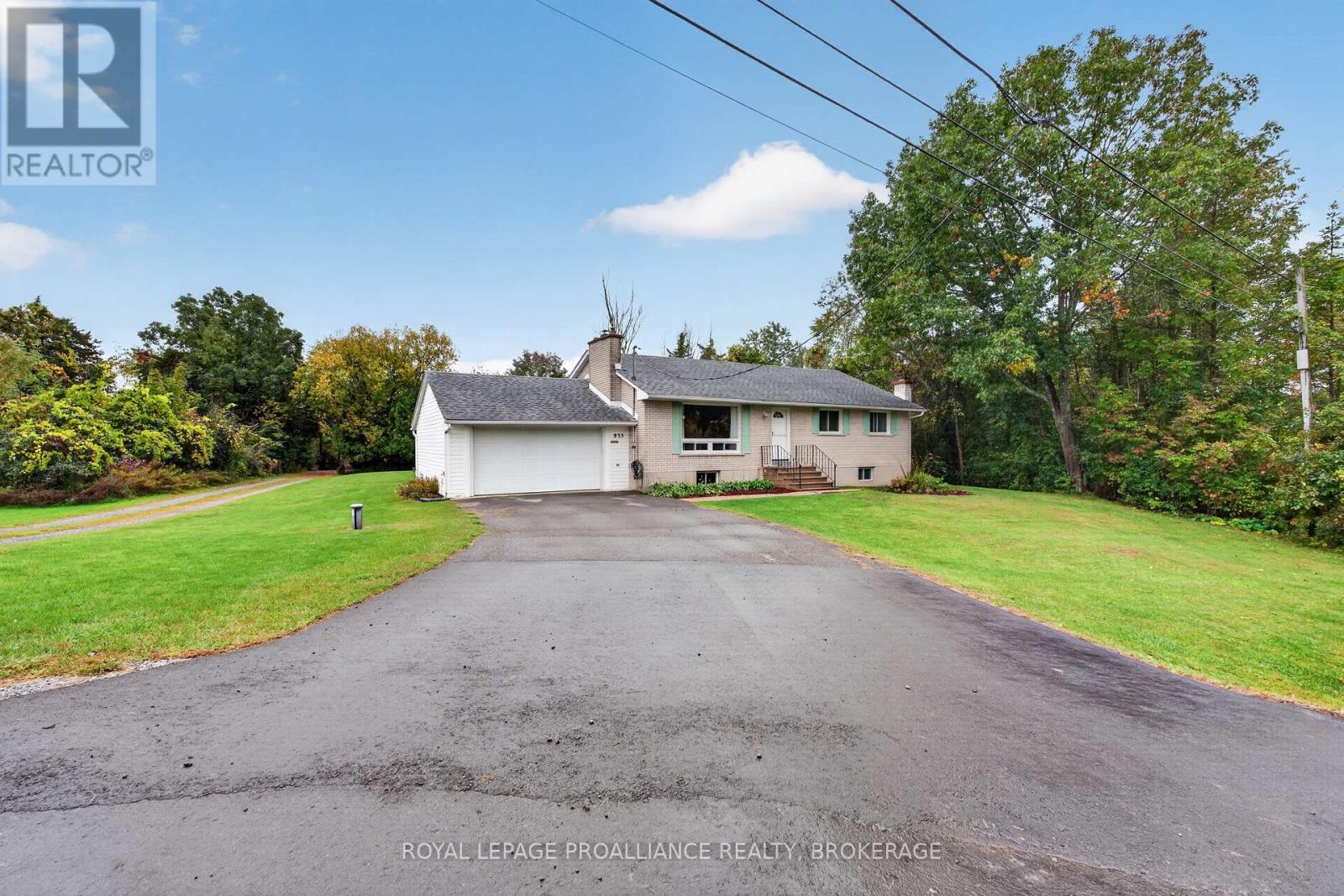 935 Mcknight Road, Kingston, Ontario  K7L 4V1 - Photo 2 - X13866134