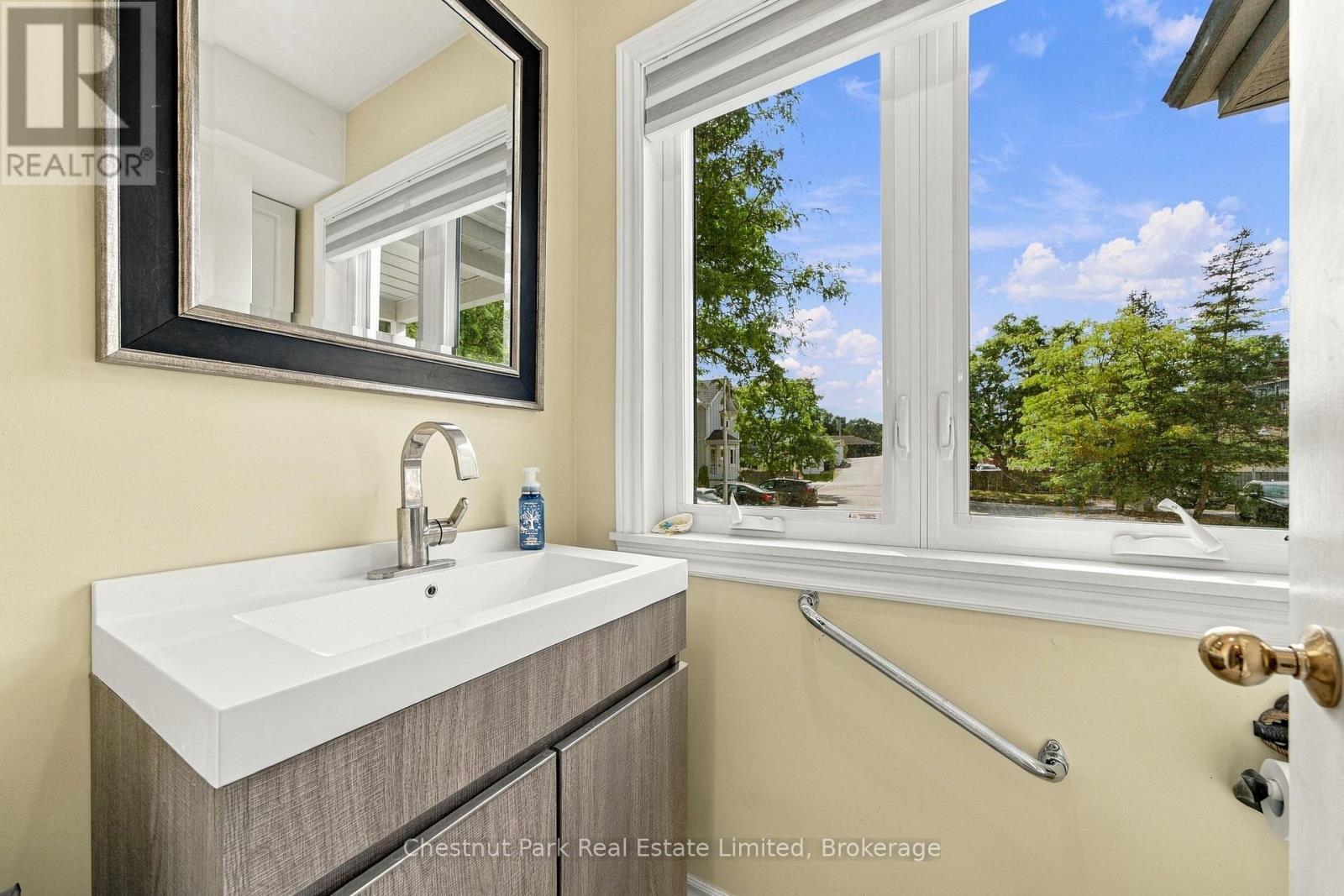 15 - 1 Mortimer Street, Prince Edward County, Ontario  K0K 2T0 - Photo 12 - X13861264