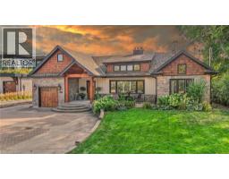 60 MOUNTAIN BROW Boulevard, Hamilton, Ontario