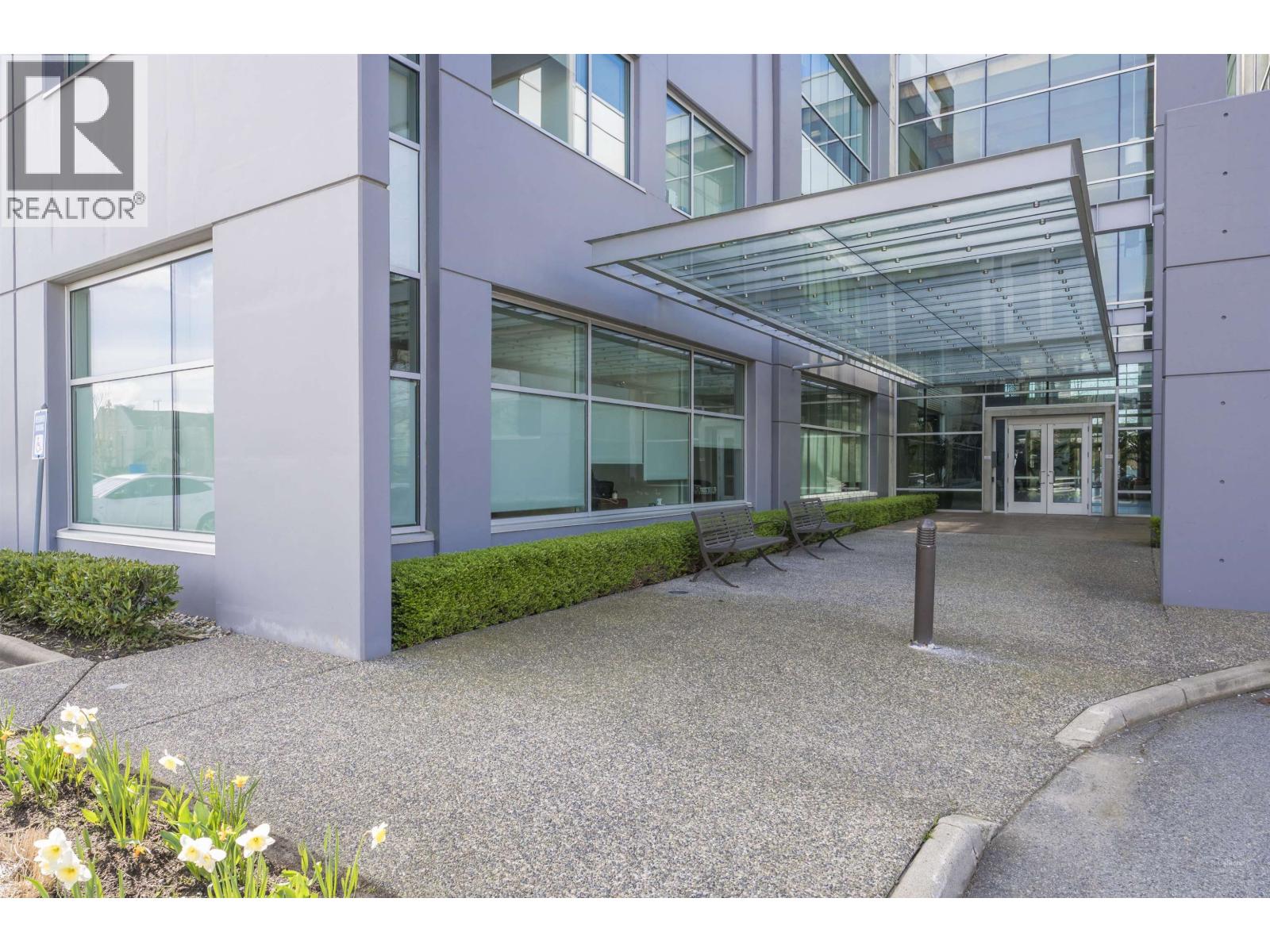 132 13888 WIRELESS WAY, Richmond, British Columbia