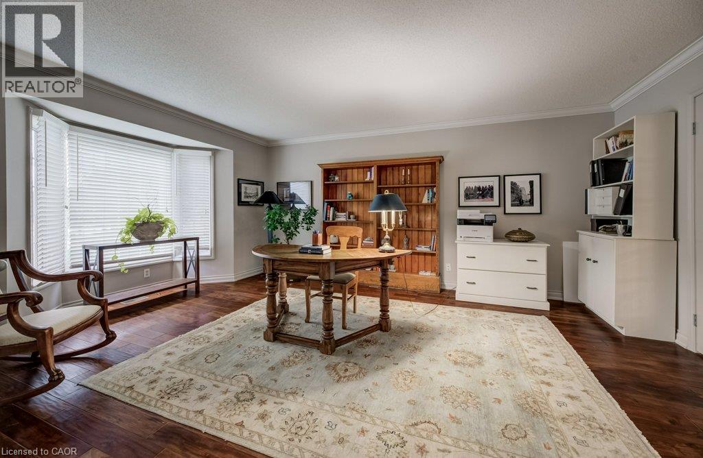 549 Clair Creek Boulevard, Waterloo, Ontario  N2T 2B8 - Photo 4 - 40865648