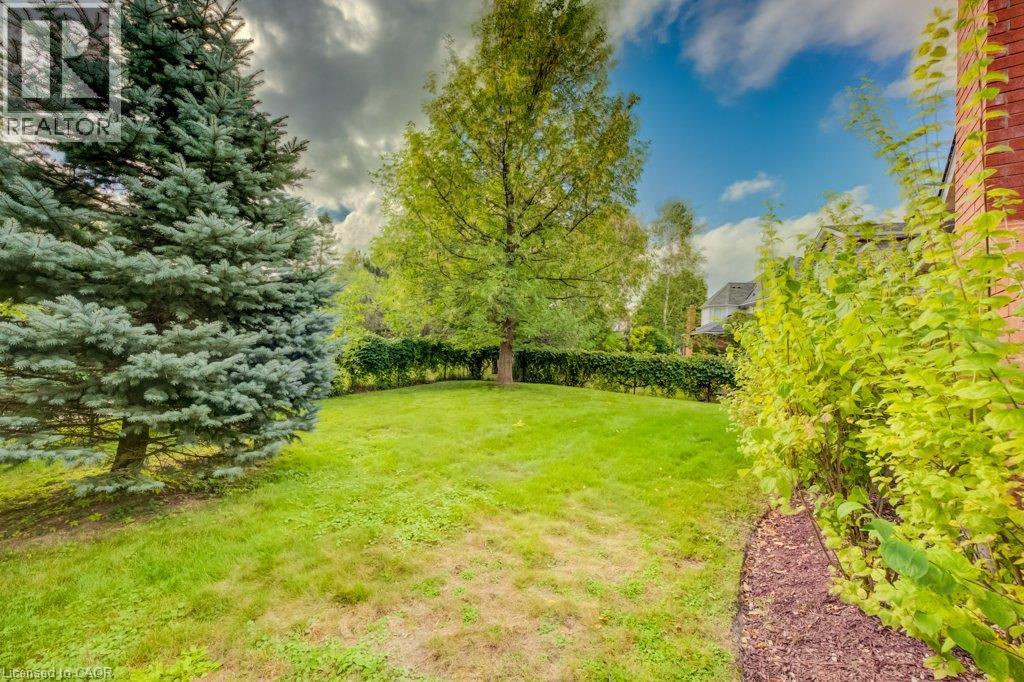 549 Clair Creek Boulevard, Waterloo, Ontario  N2T 2B8 - Photo 45 - 40865648