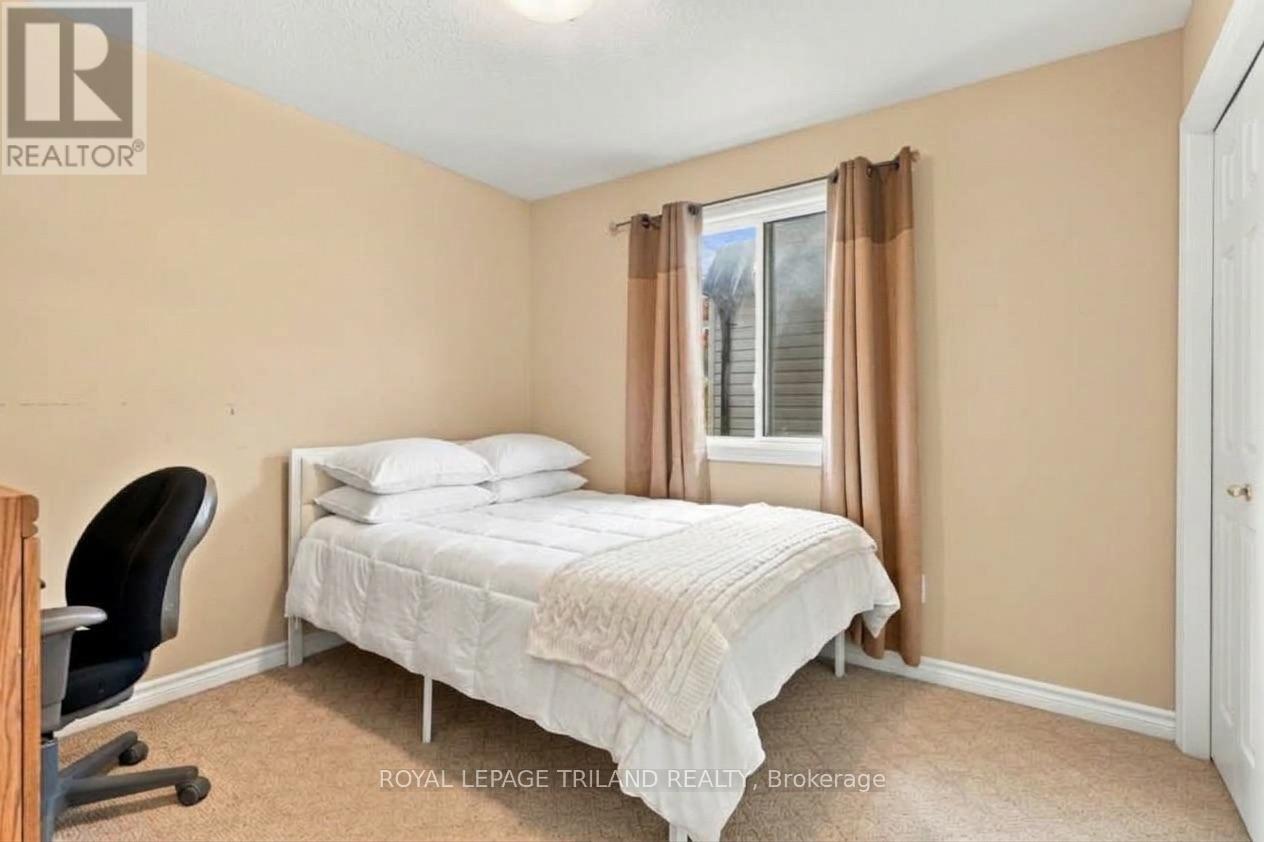 1426 Mickleborough Drive, London North, Ontario  N6G 5R5 - Photo 23 - X13865982