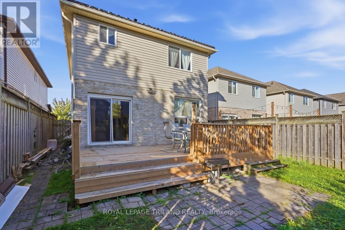 1426 Mickleborough Drive, London North, Ontario  N6G 5R5 - Photo 37 - X13865982